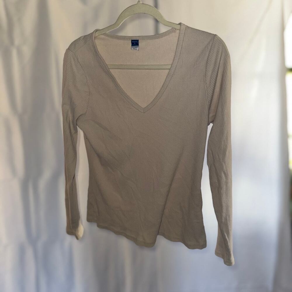 old navy plush cream long sleeve tee size xl